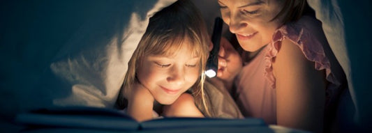 IS READING IN THE DARK BAD FOR YOUR EYES?